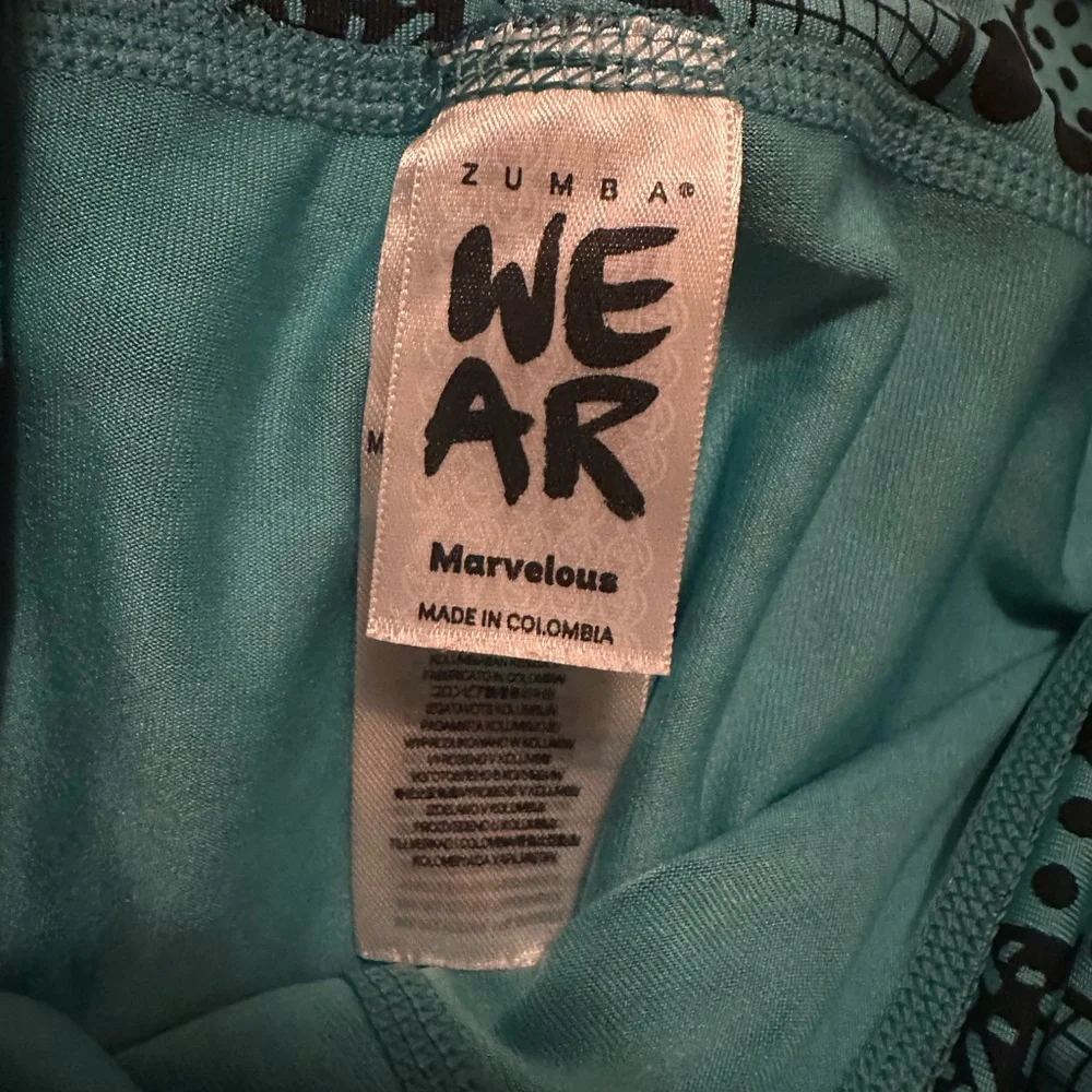 Zumba Fitness Teal and Black Cropped Leggings - Picture 3 of 4